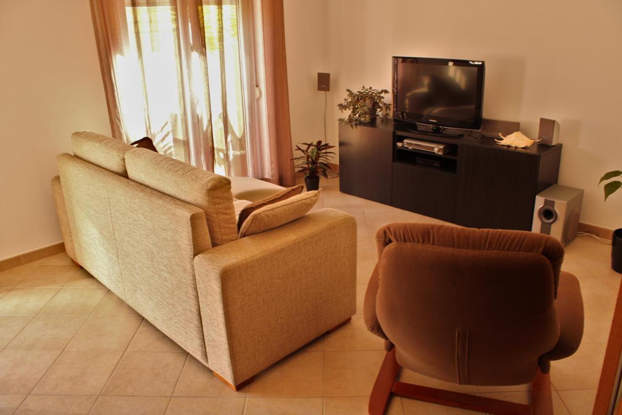 Grillohouse Villa Lourinhã Eksteriør billede